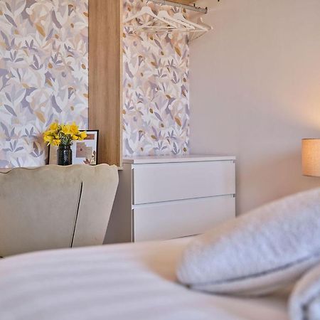 Les Chambres De Troyes - Parking Free Fibre Netflix Kültér fotó